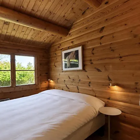 Charming Log In Feriehus Tisvilde
